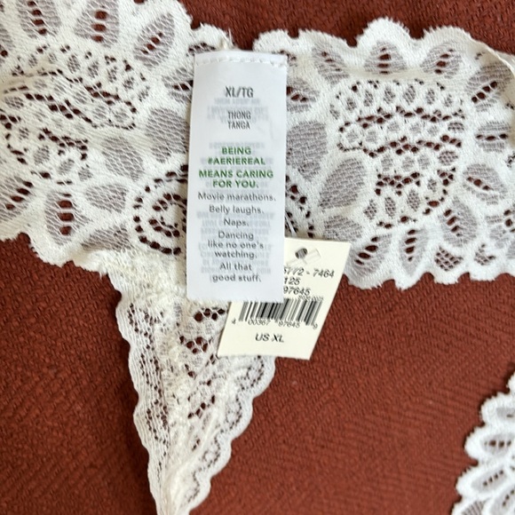 NWT Aerie Soft Lace Thong Panties - Picture 4 of 6